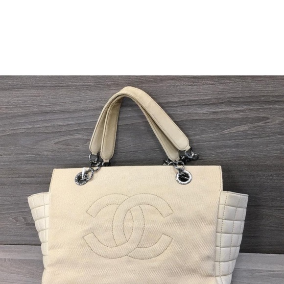 Chanel CC Logo Double chain Canvas Tote - Picture 10 of 16